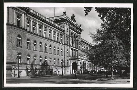AK-Berlin-Tiergarten-Reichsministerium-des-Innern-Herwarthstrasse-Ecke-Koenigsplatz.jpg